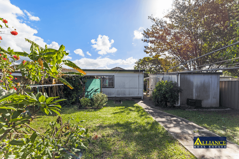 17 Roma Avenue, Padstow Heights, NSW 2211