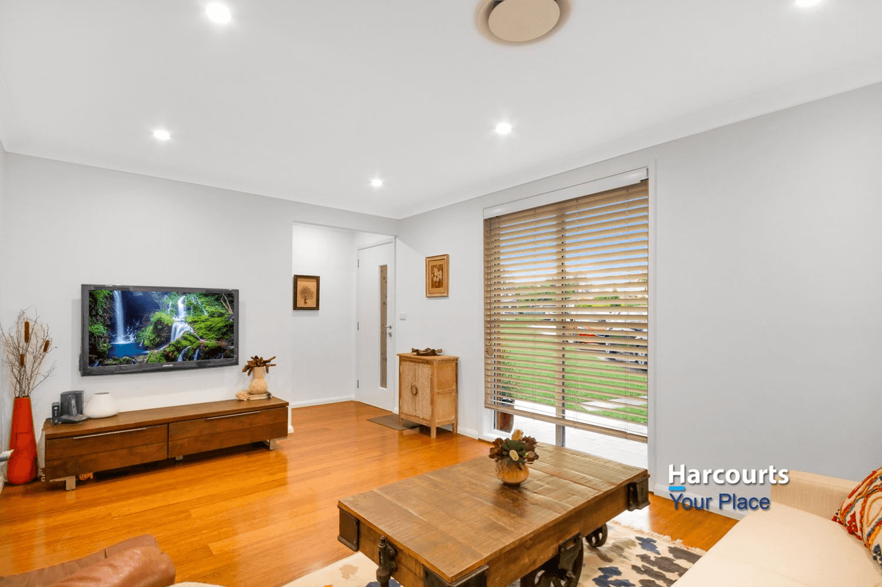 9 Cudgee Place, Dharruk, NSW 2770