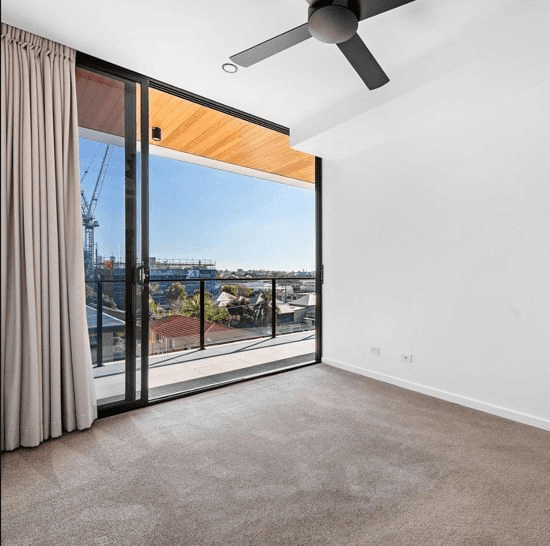 603/8 Zillah Street, STONES CORNER, QLD 4120