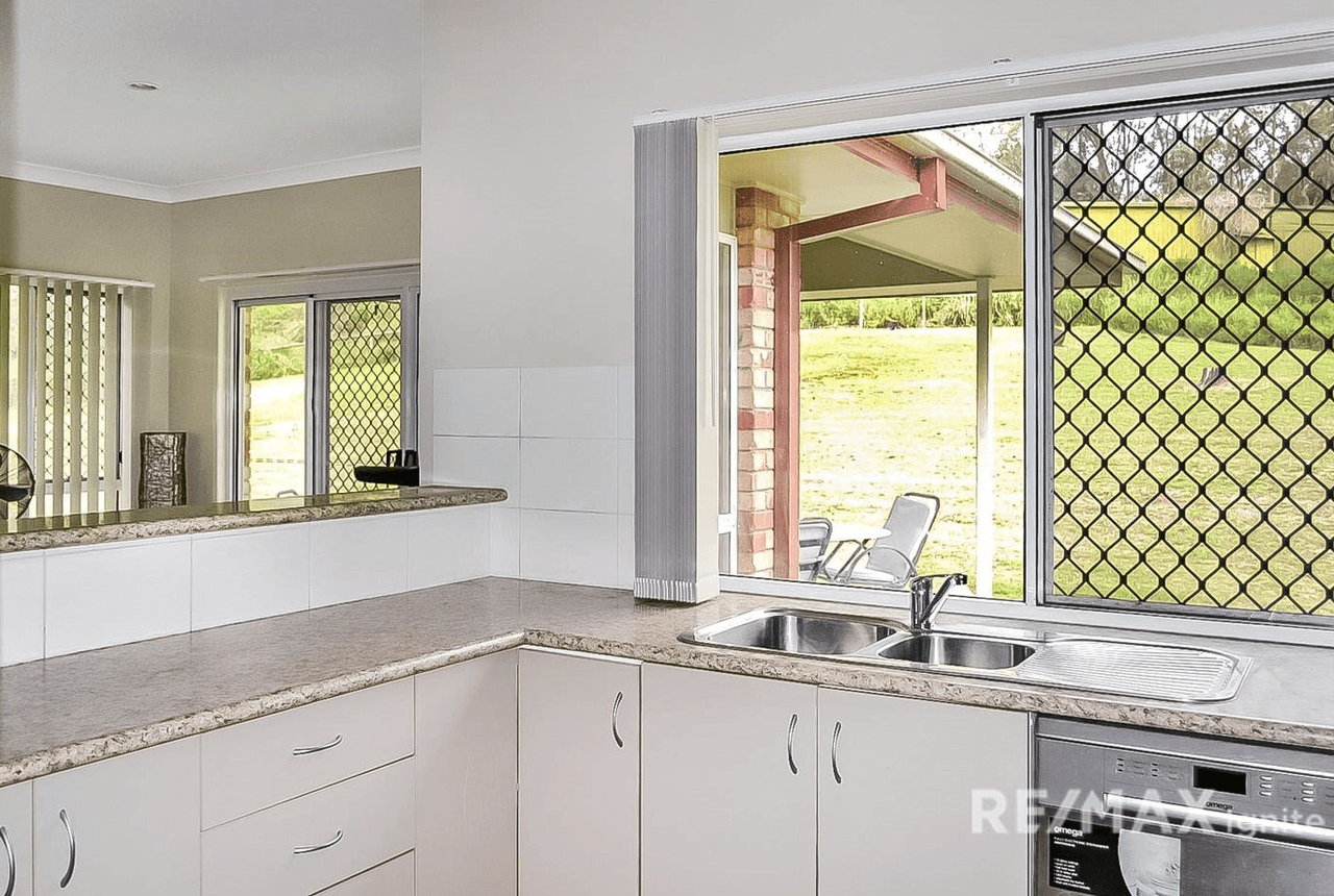 16 Riverpark Drive, KARALEE, QLD 4306