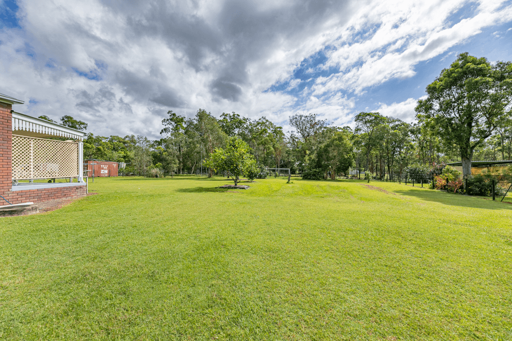 6 Carmichael Court, D'AGUILAR, QLD 4514