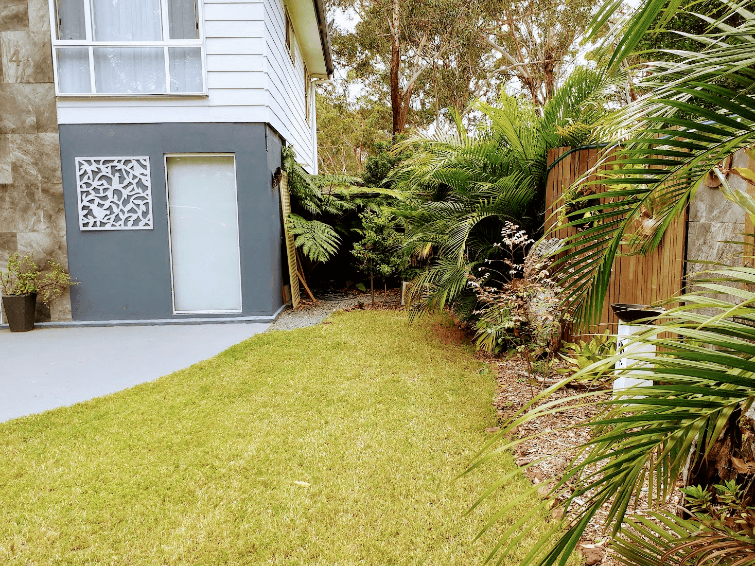 4 Currong Street, RUSSELL ISLAND, QLD 4184