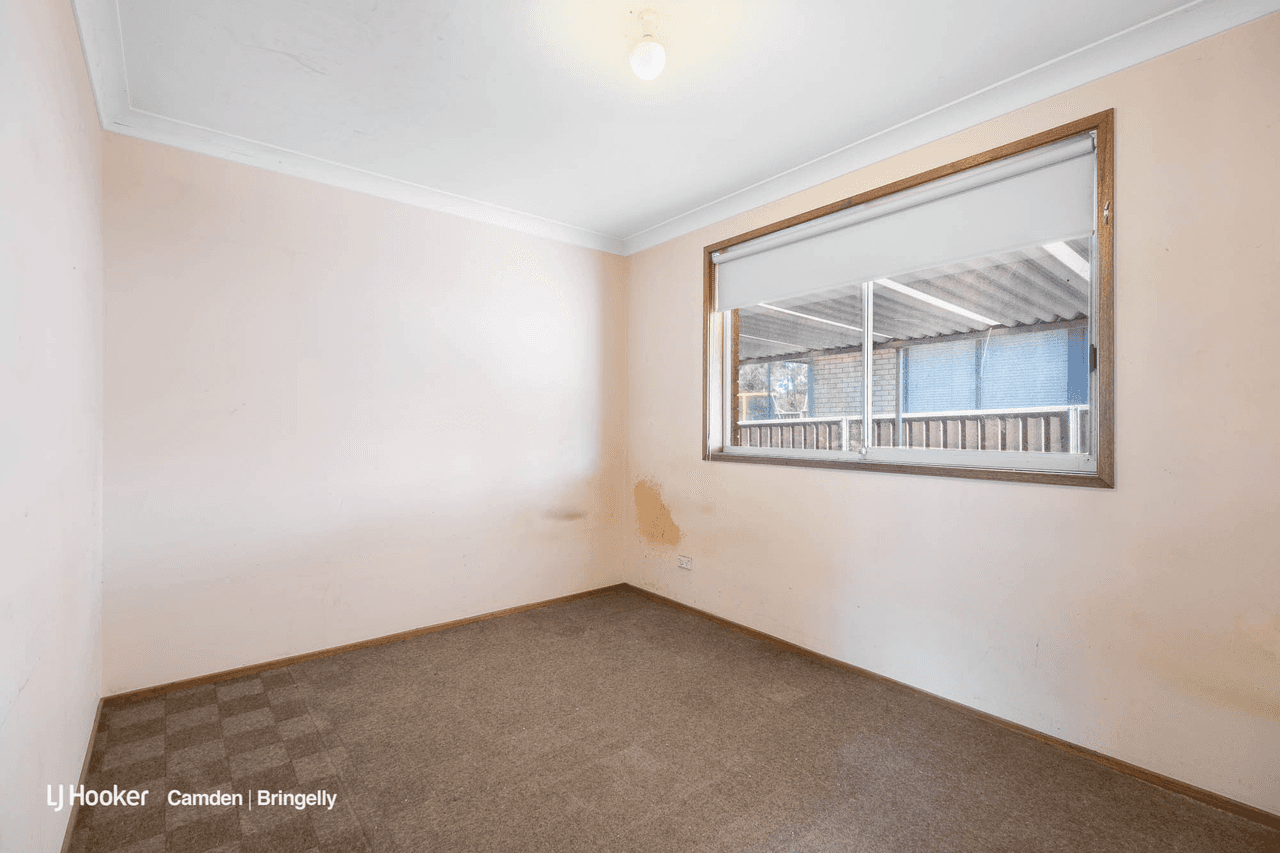 24 Berallier Drive, CAMDEN SOUTH, NSW 2570