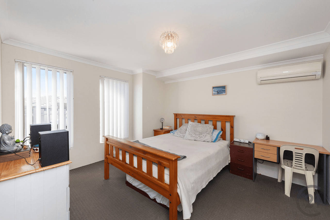 19 Yaramin Way, Golden Bay, WA 6174