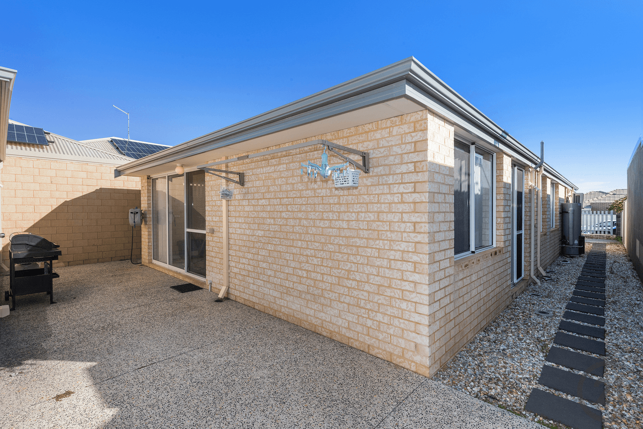 19 Yaramin Way, Golden Bay, WA 6174