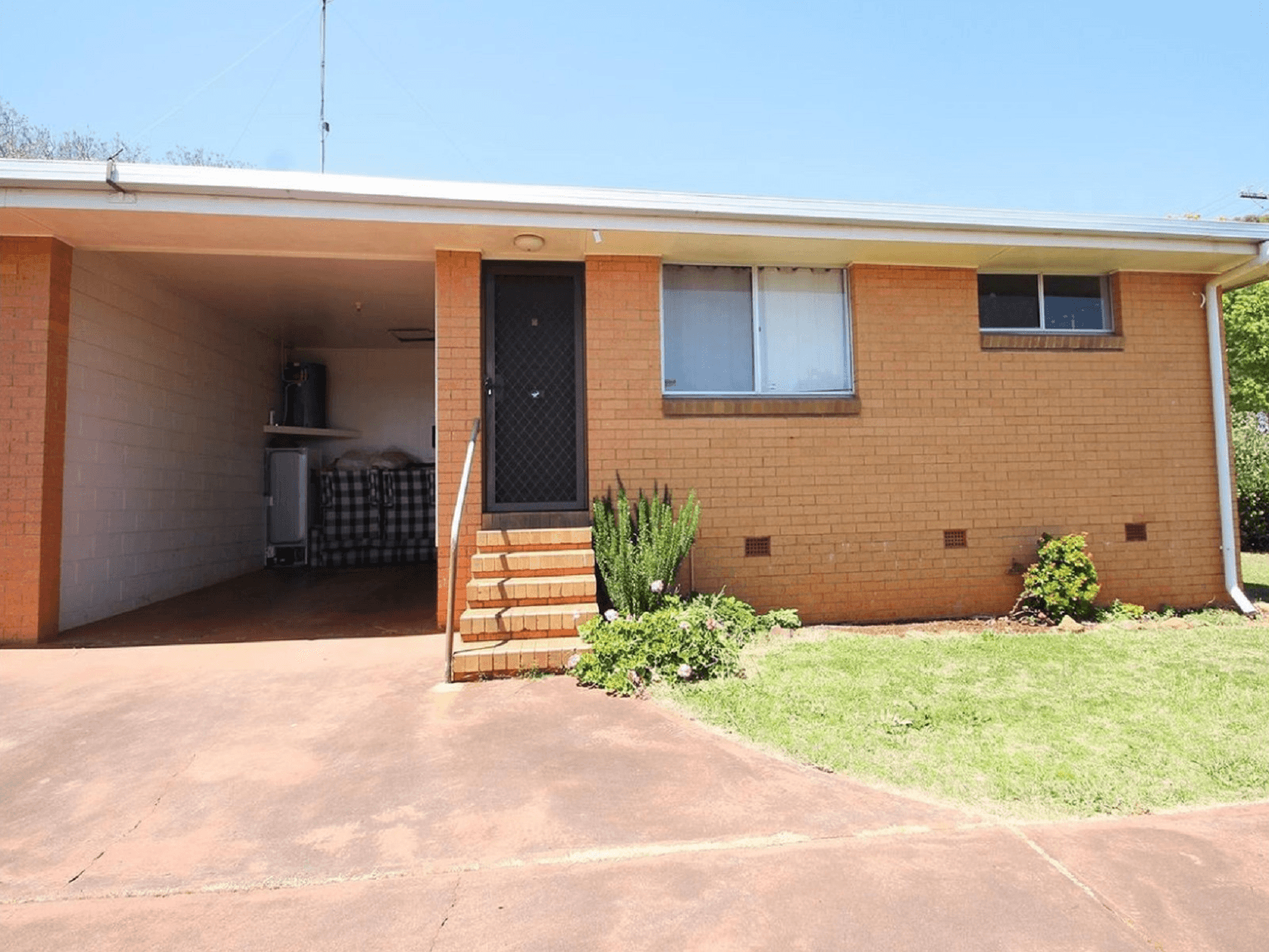 15 Meibusch Street, Rangeville, QLD 4350