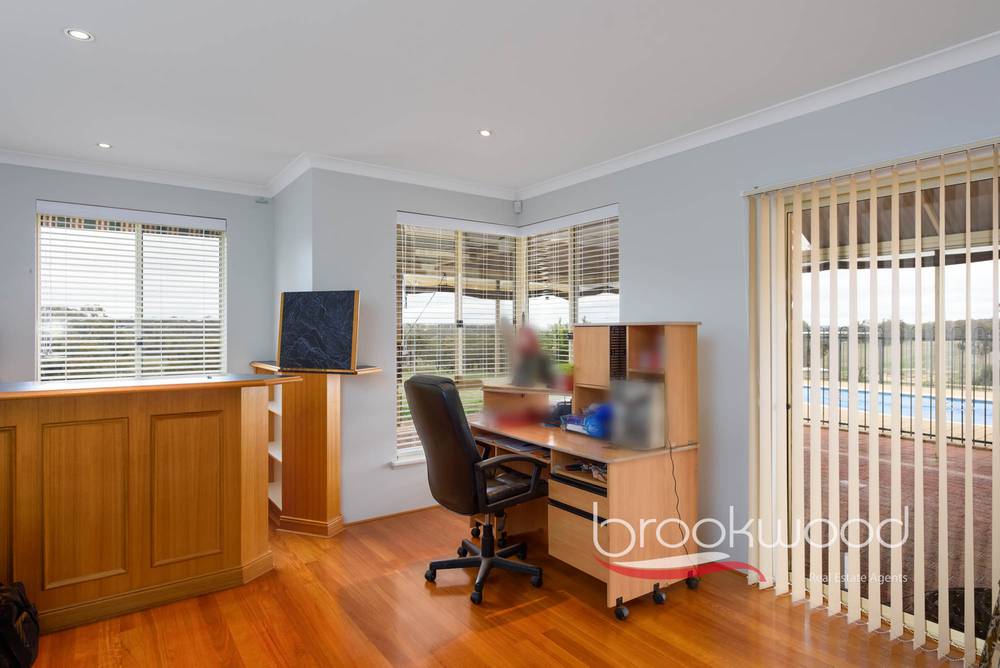 300 Hill Road, Bakers Hill, WA 6562