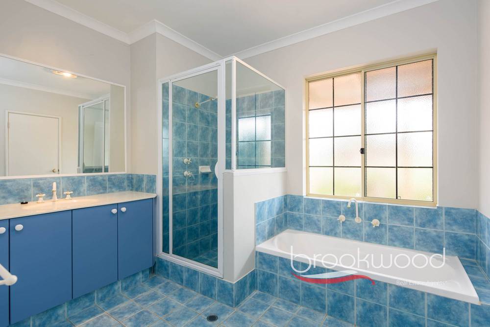 300 Hill Road, Bakers Hill, WA 6562