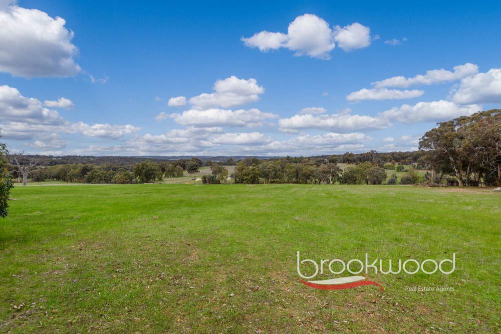 300 Hill Road, Bakers Hill, WA 6562