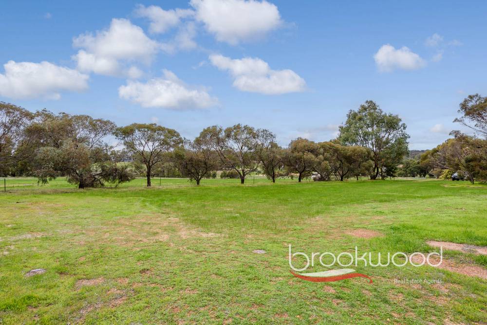 300 Hill Road, Bakers Hill, WA 6562