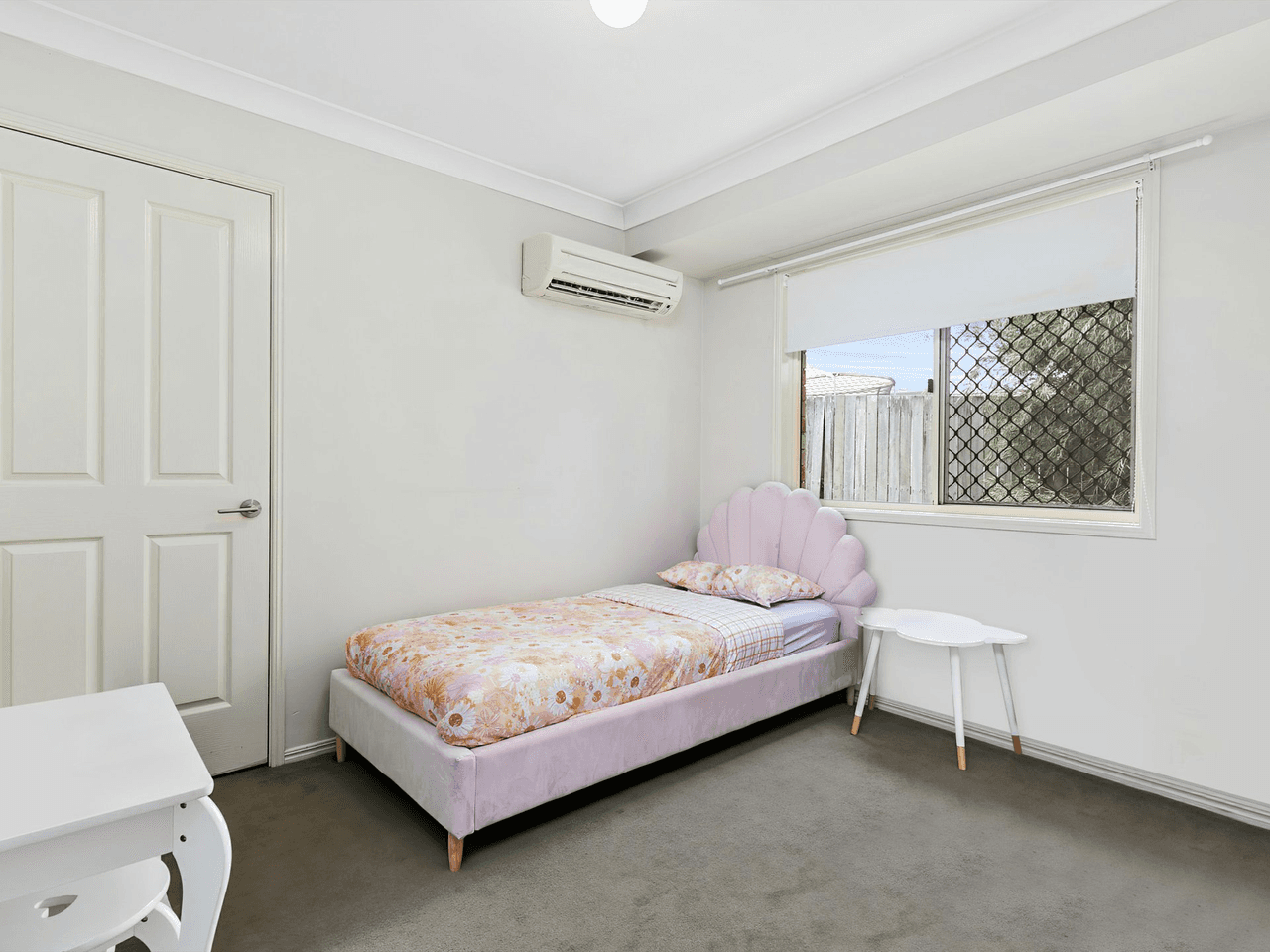 32 Smout Court, SANDSTONE POINT, QLD 4511