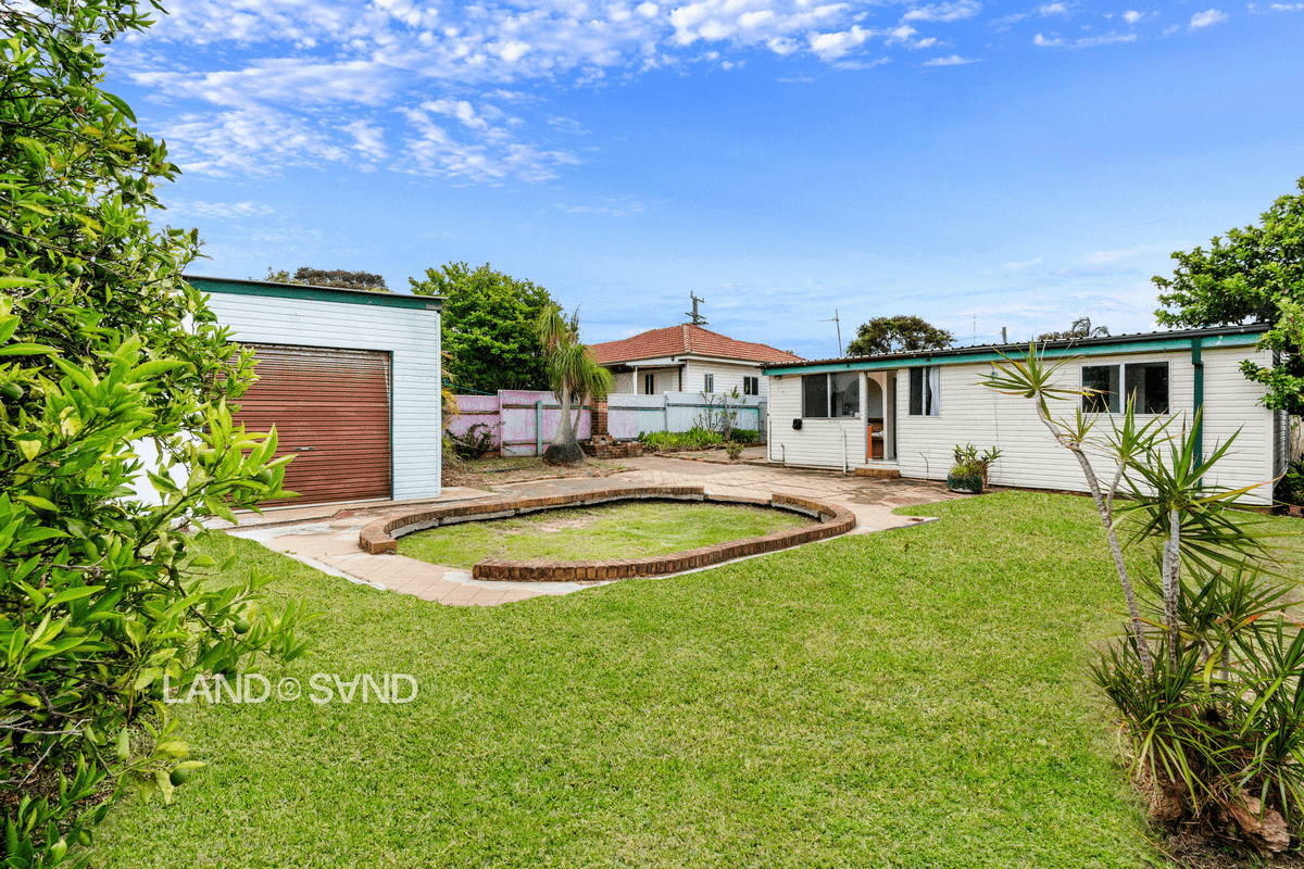 7 Lagoon Street, Barrack Heights, NSW 2528