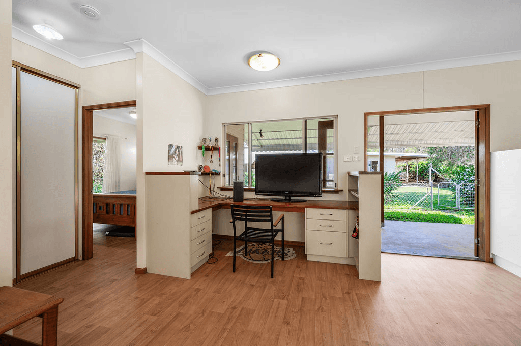 23 Mowbray Road, HERBERTON, QLD 4887