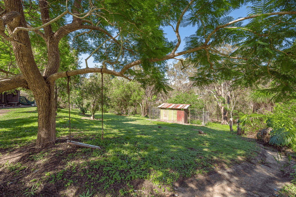 23 Mowbray Road, HERBERTON, QLD 4887