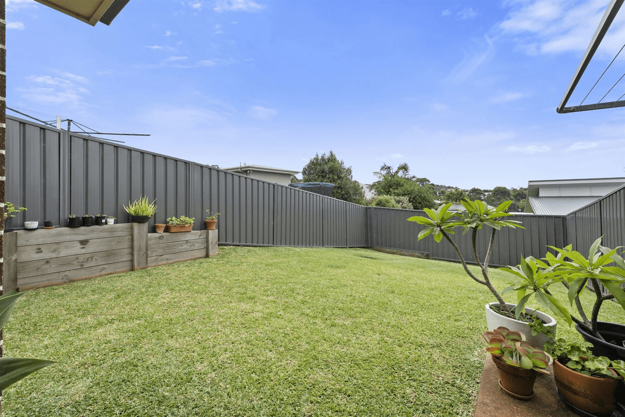 14 &amp; 14A Booyong Avenue, ULLADULLA, NSW 2539