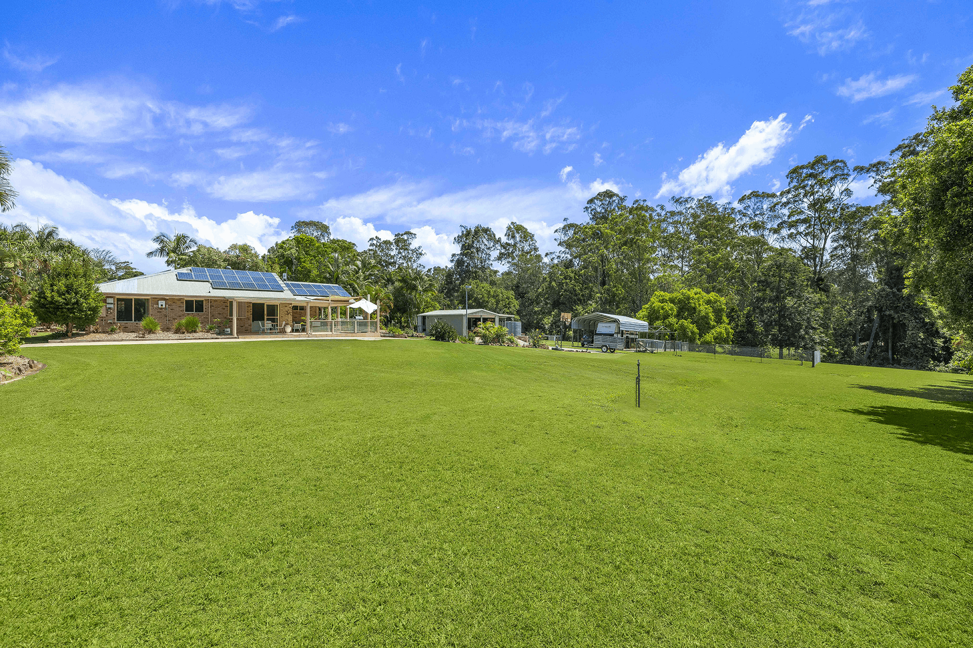 20 Glenfinnan Court, Forest Glen, QLD 4556