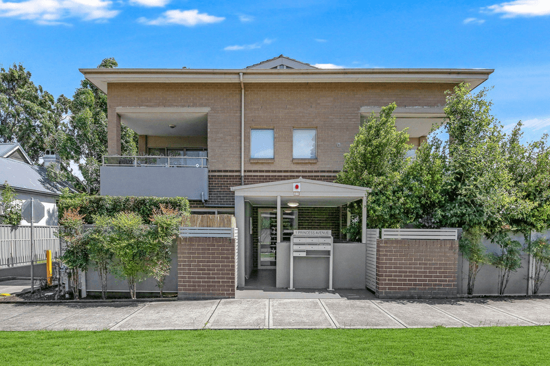 2/1 Princess Avenue, NORTH STRATHFIELD, NSW 2137