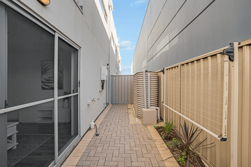 2/90 Frederick Street, WELLAND, SA 5007