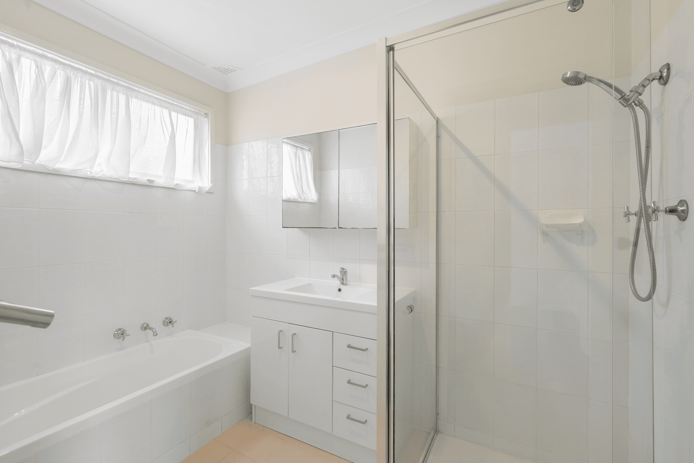21 Chifley Road, MORISSET PARK, NSW 2264