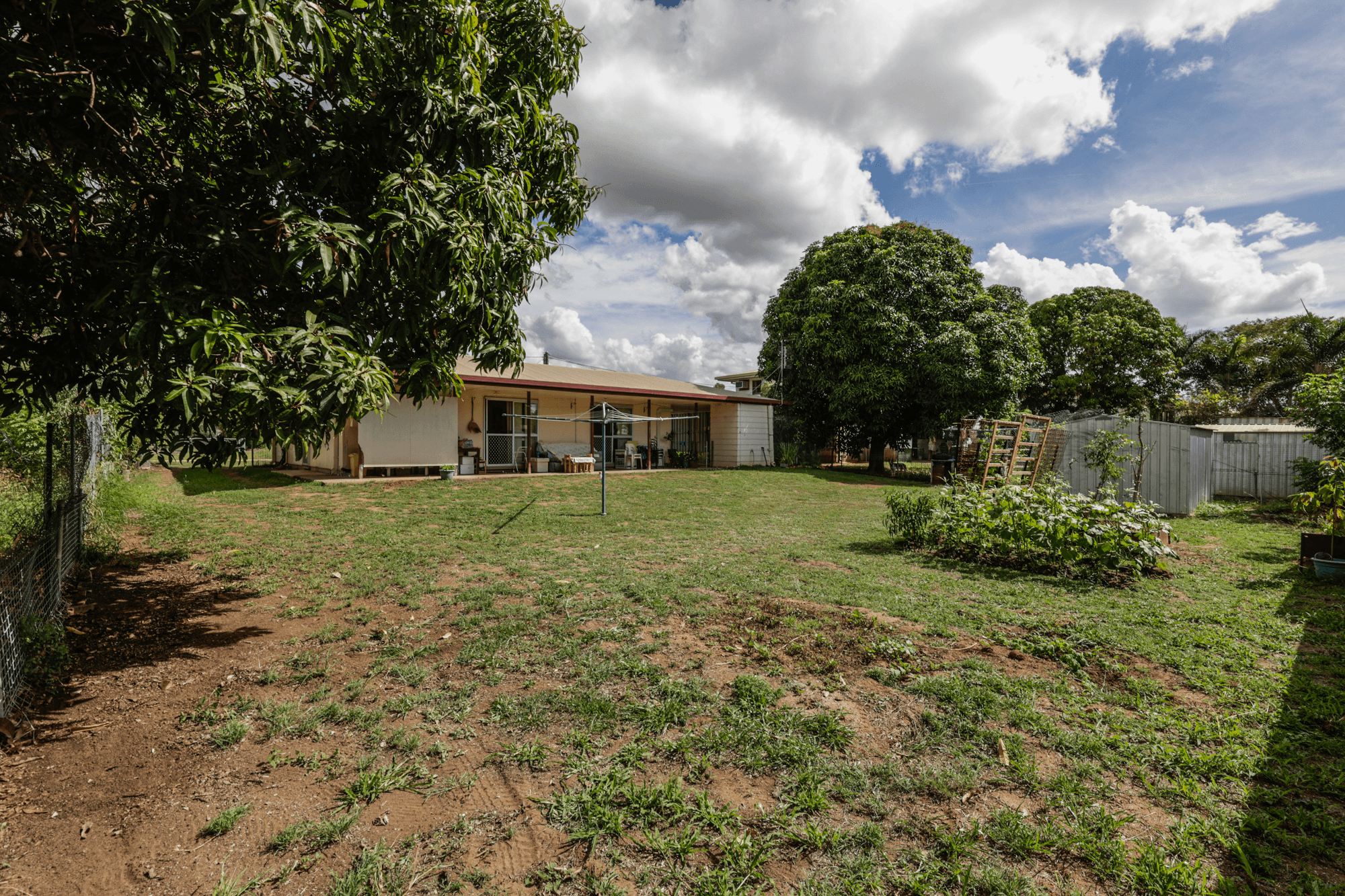 11 Yeates Street, MORANBAH, QLD 4744