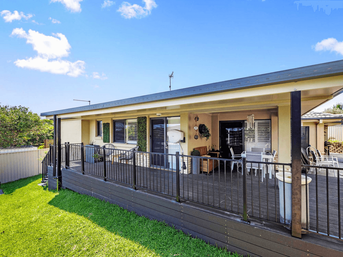 2/24 Lennox Circuit, Pottsville, NSW 2489