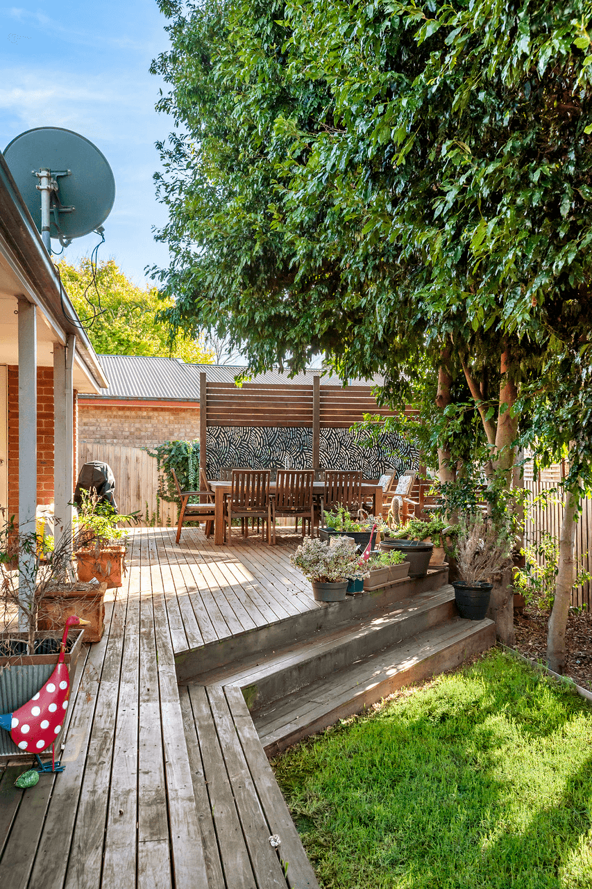 8 One Chain Road, Somerville, VIC 3912