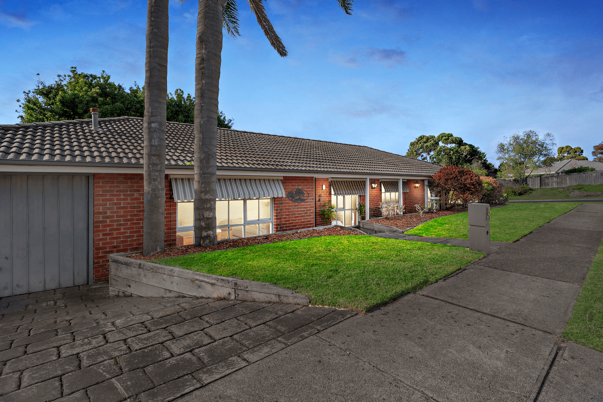 8 One Chain Road, Somerville, VIC 3912