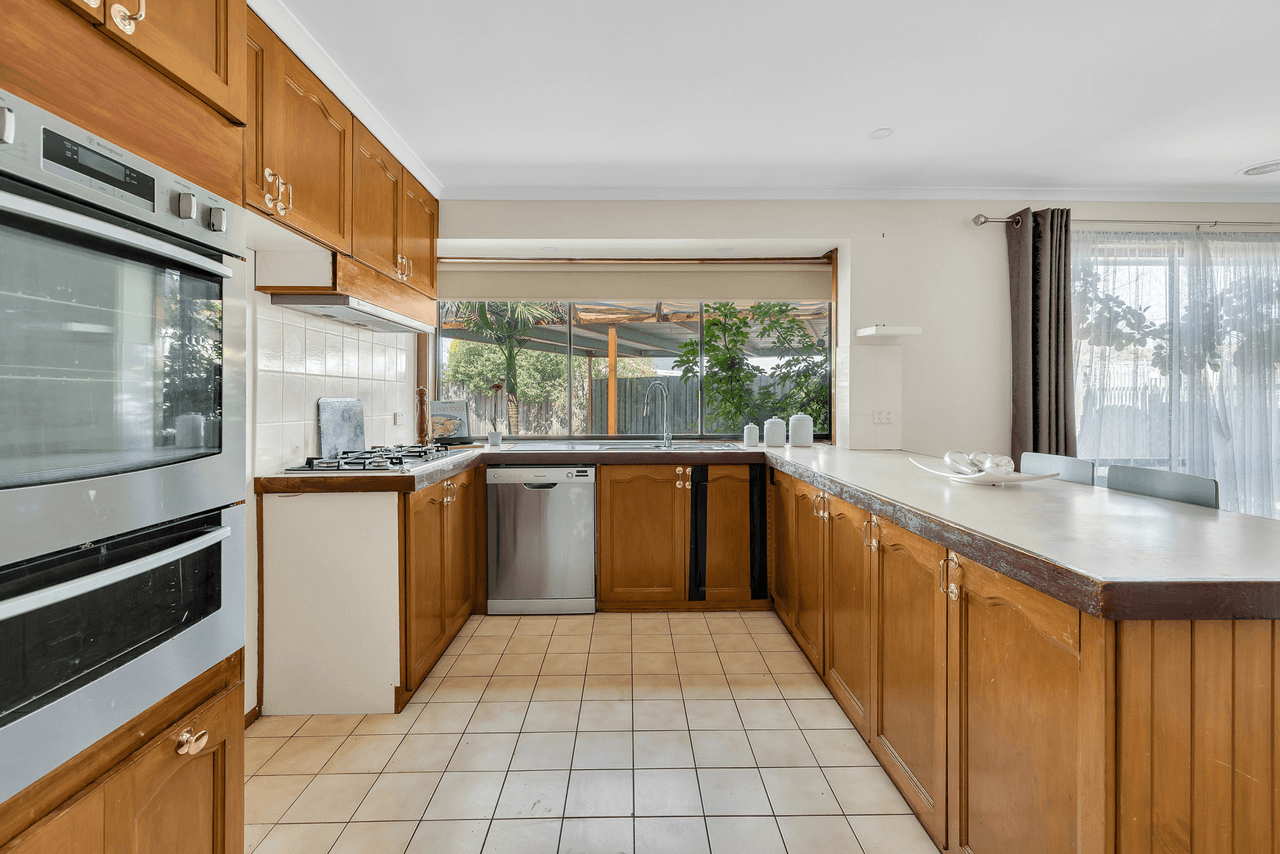 1 Corella Place, WERRIBEE, VIC 3030