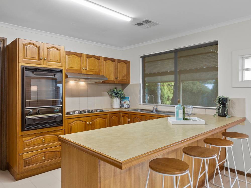 13 Horndale Drive, HAPPY VALLEY, SA 5159