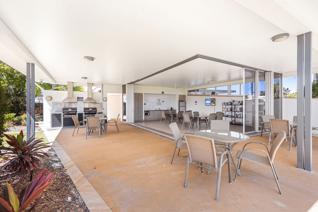 UNIT 34, 230 PULGUL Street, URANGAN, QLD 4655