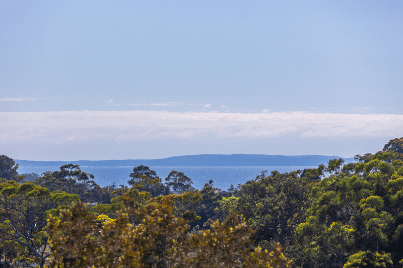 77 Golden Wattle Drive, ULLADULLA, NSW 2539