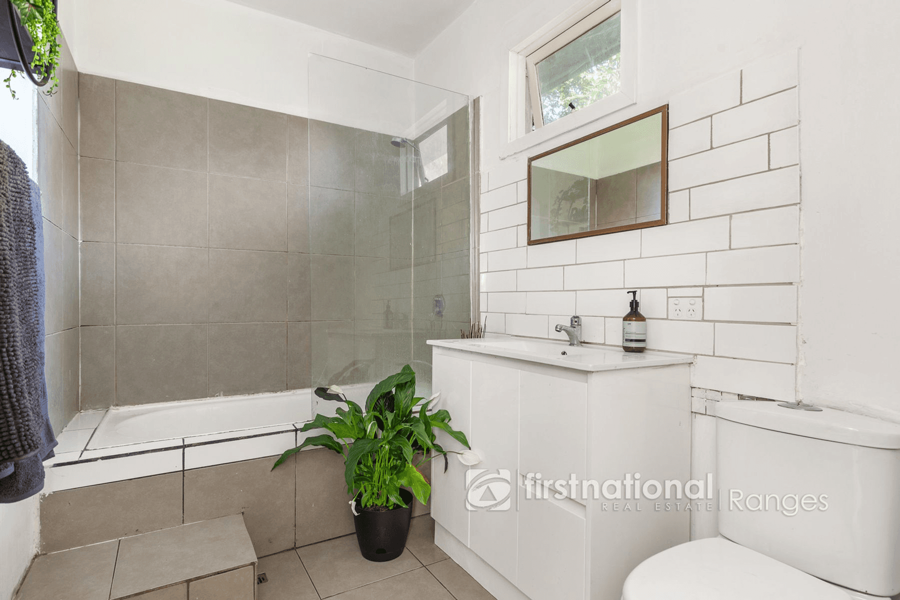 2087 Wellington Road, Clematis, VIC 3782