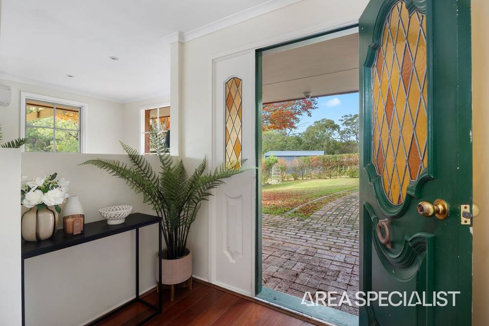 1045 McDonalds Track, Nyora, VIC 3987
