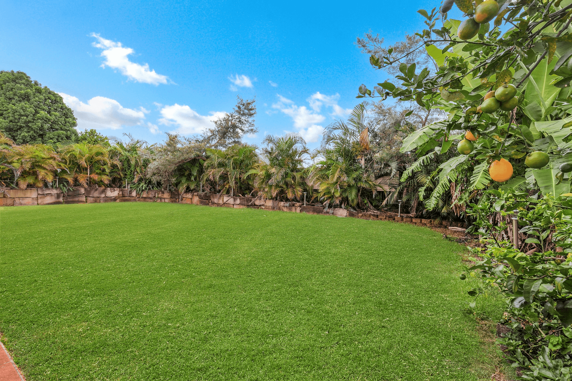 15 Corsair Street, MOGGILL, QLD 4070