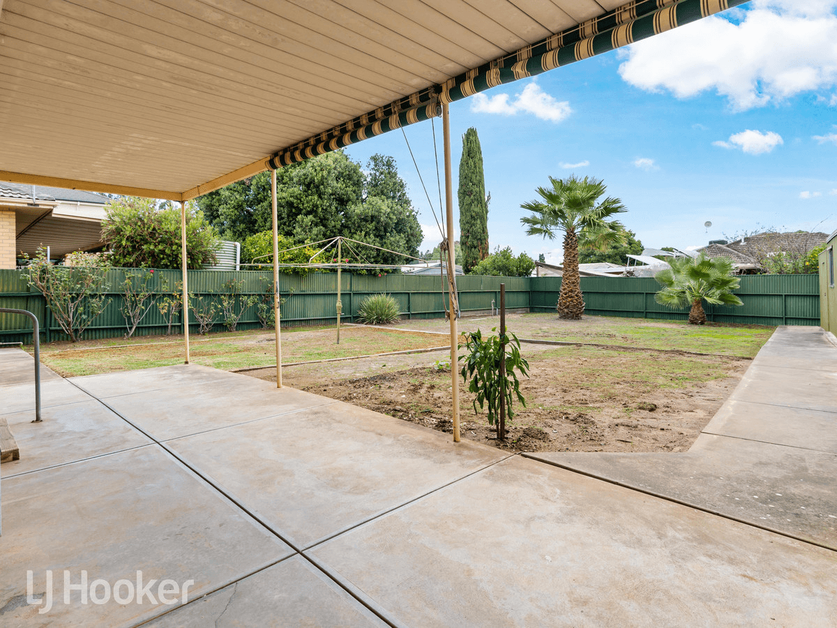 16 Russell Road, ATHELSTONE, SA 5076