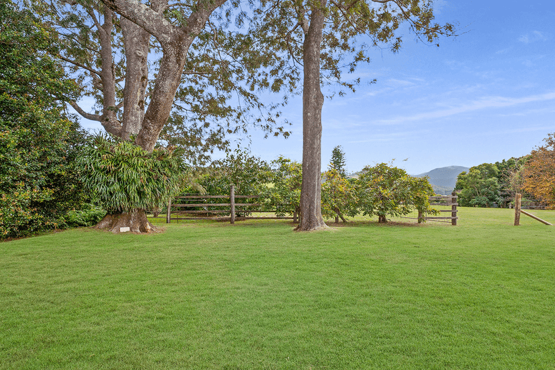 35 Meadow Rd, Reesville, QLD 4552