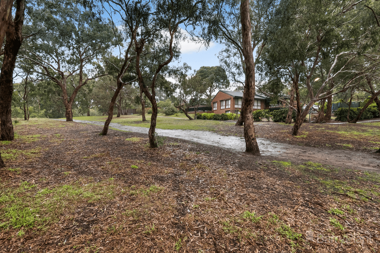 282 Elizabeth Drive, SUNBURY, VIC 3429