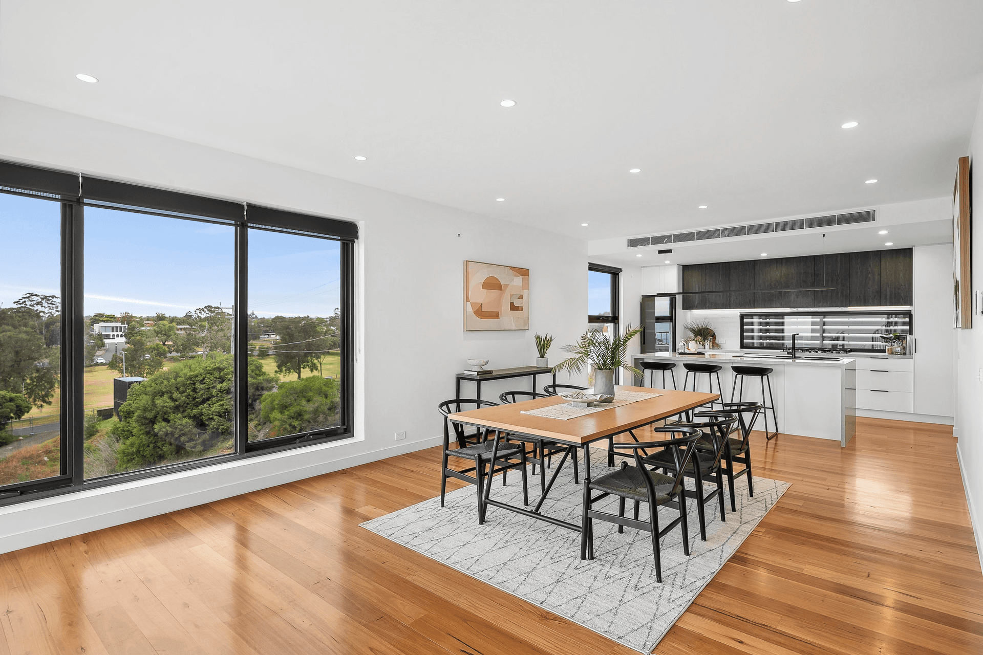 1/5 Balmoral Crescent, Rippleside, VIC 3215