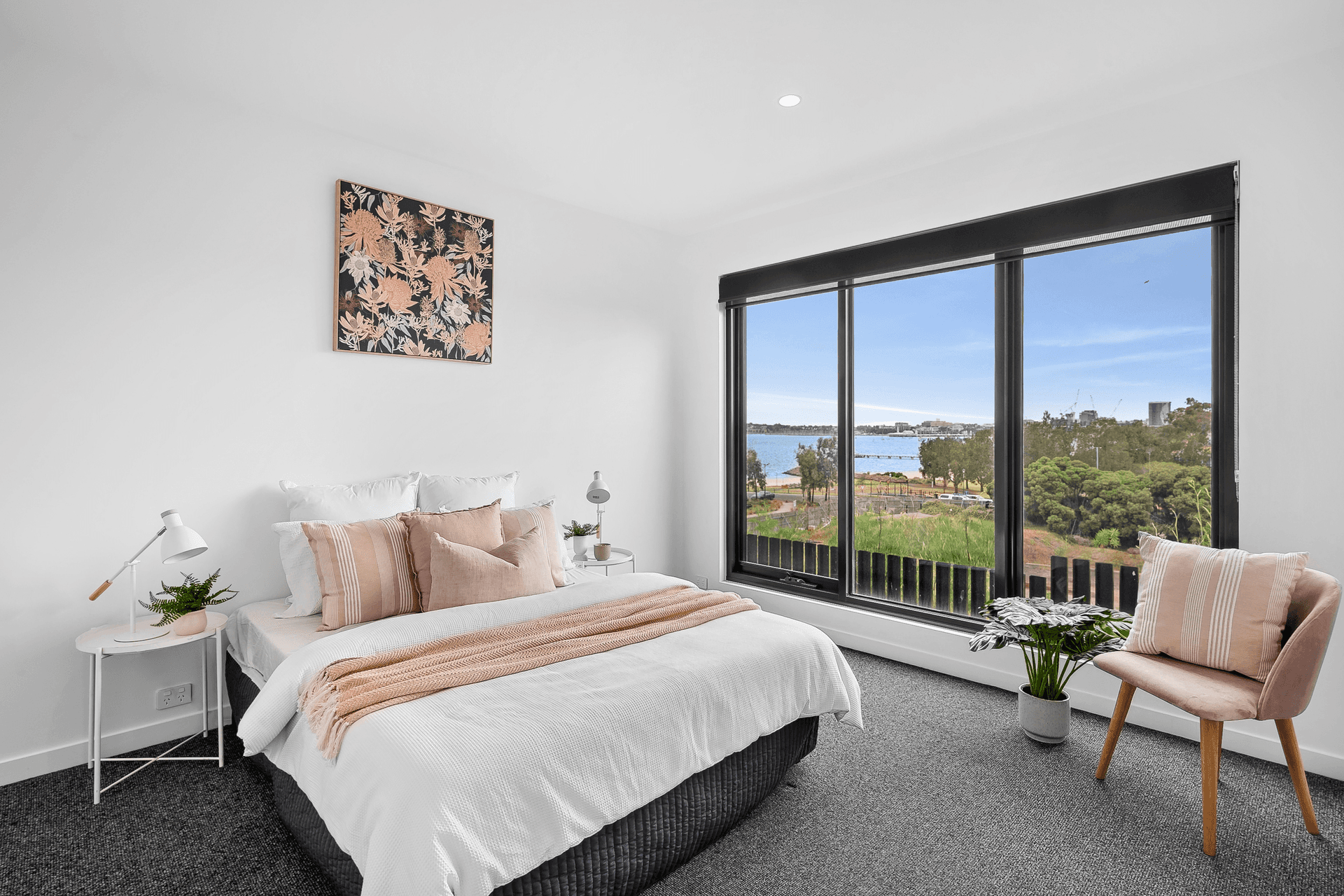 1/5 Balmoral Crescent, Rippleside, VIC 3215