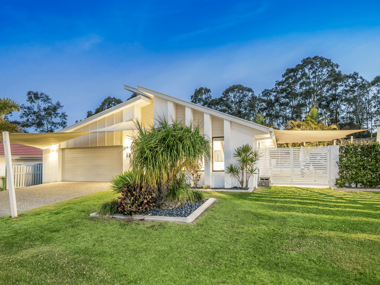 20 Broxbourne Place, OXENFORD, QLD 4210