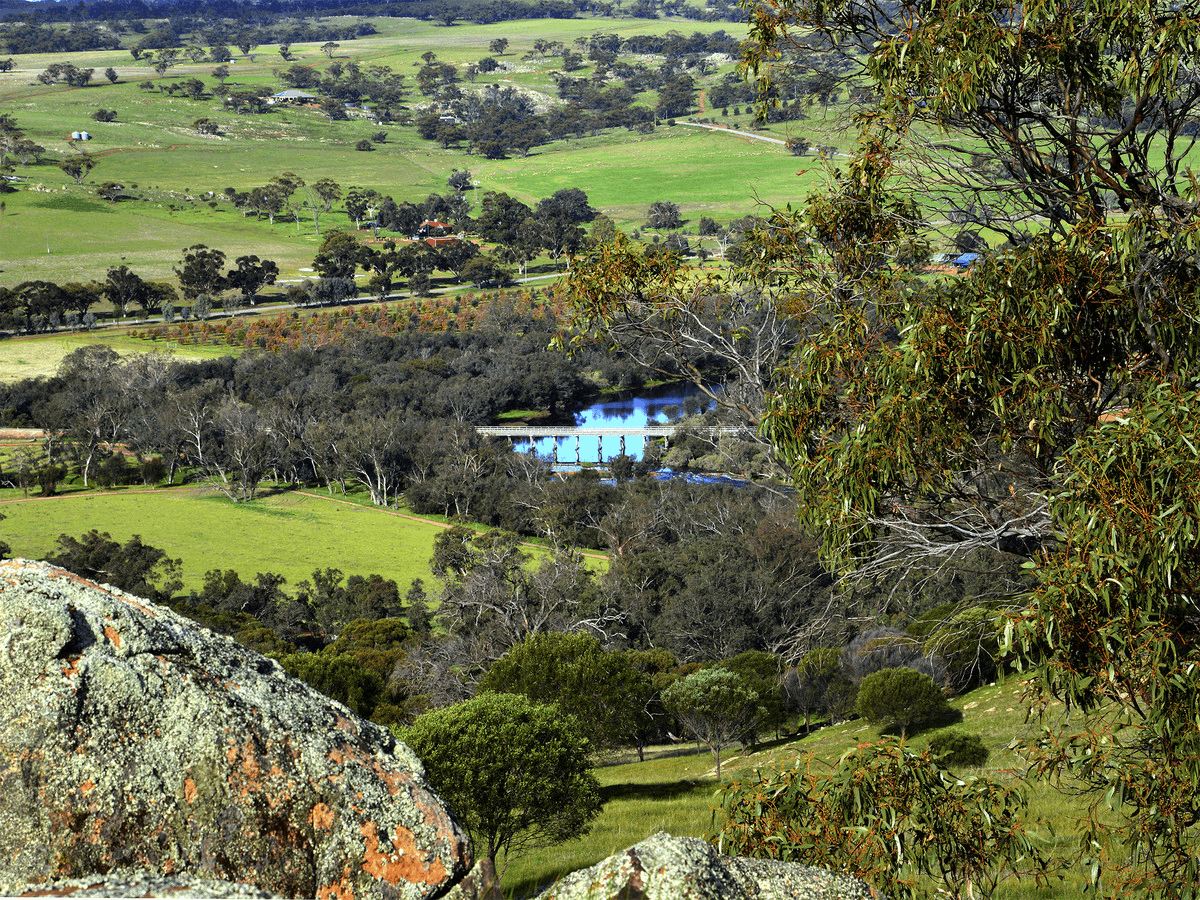 Whitelakes Drive / WALKEY Heights, Toodyay, WA 6566