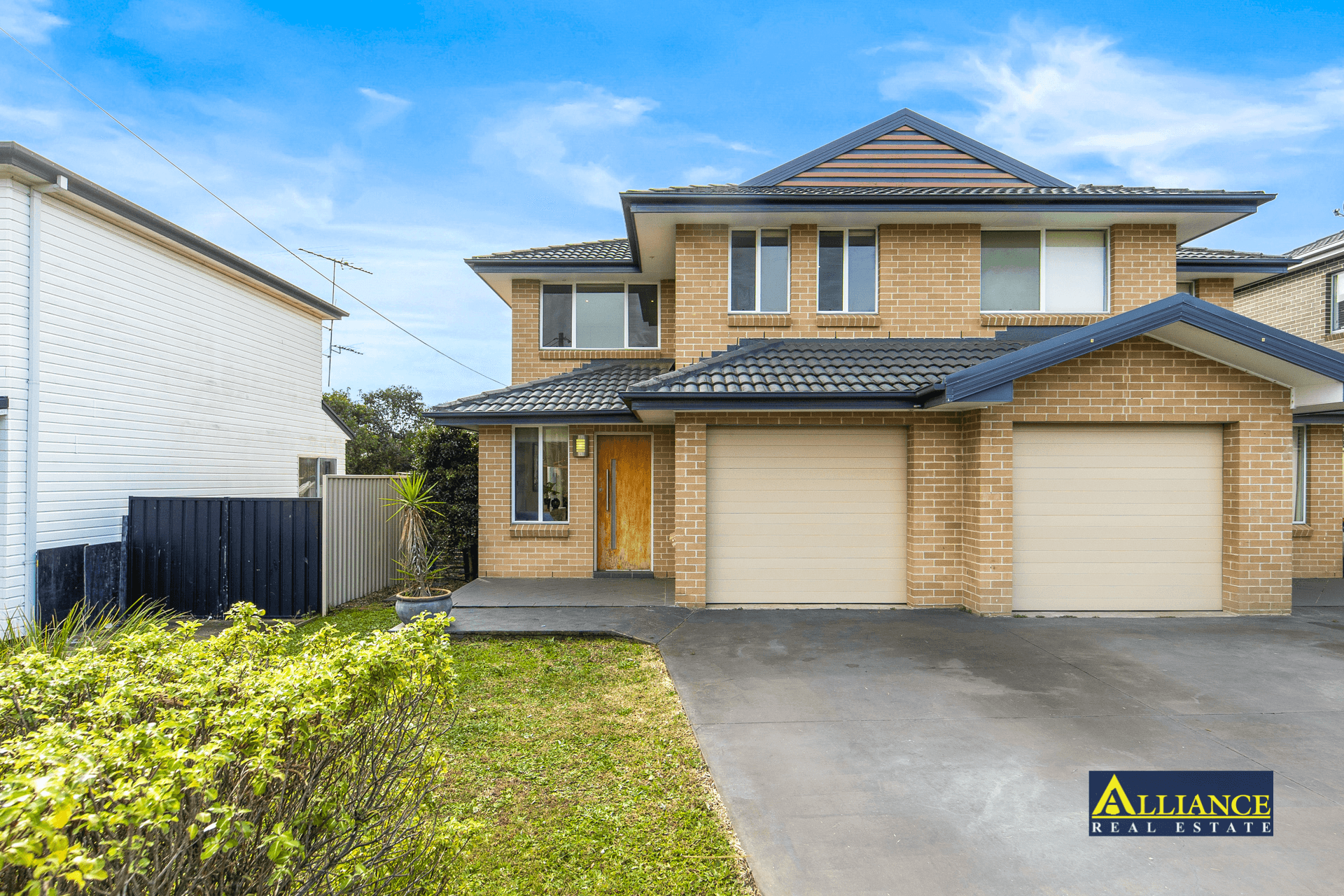 10 Blanc Avenue, East Hills, NSW 2213