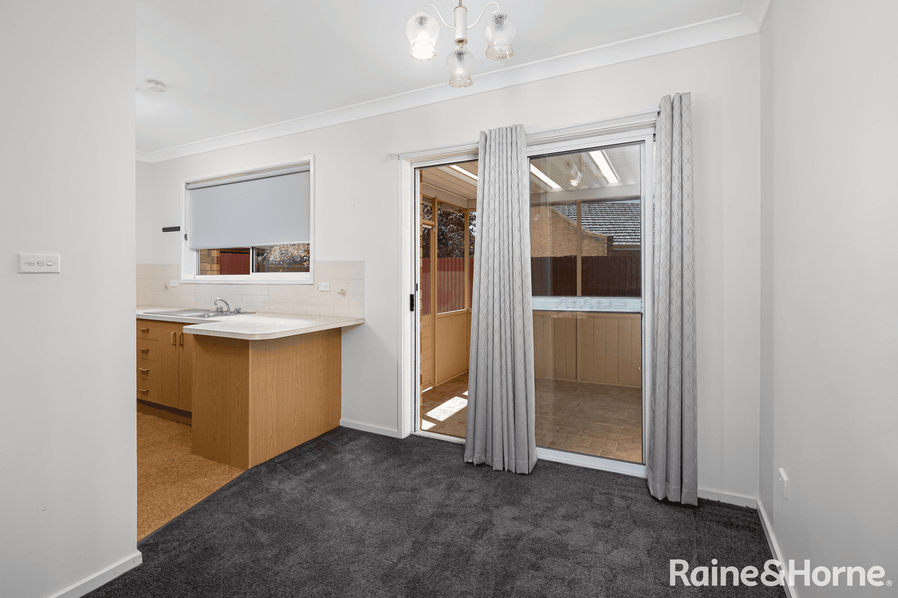 2/5 McKinnon Street, WAGGA WAGGA, NSW 2650