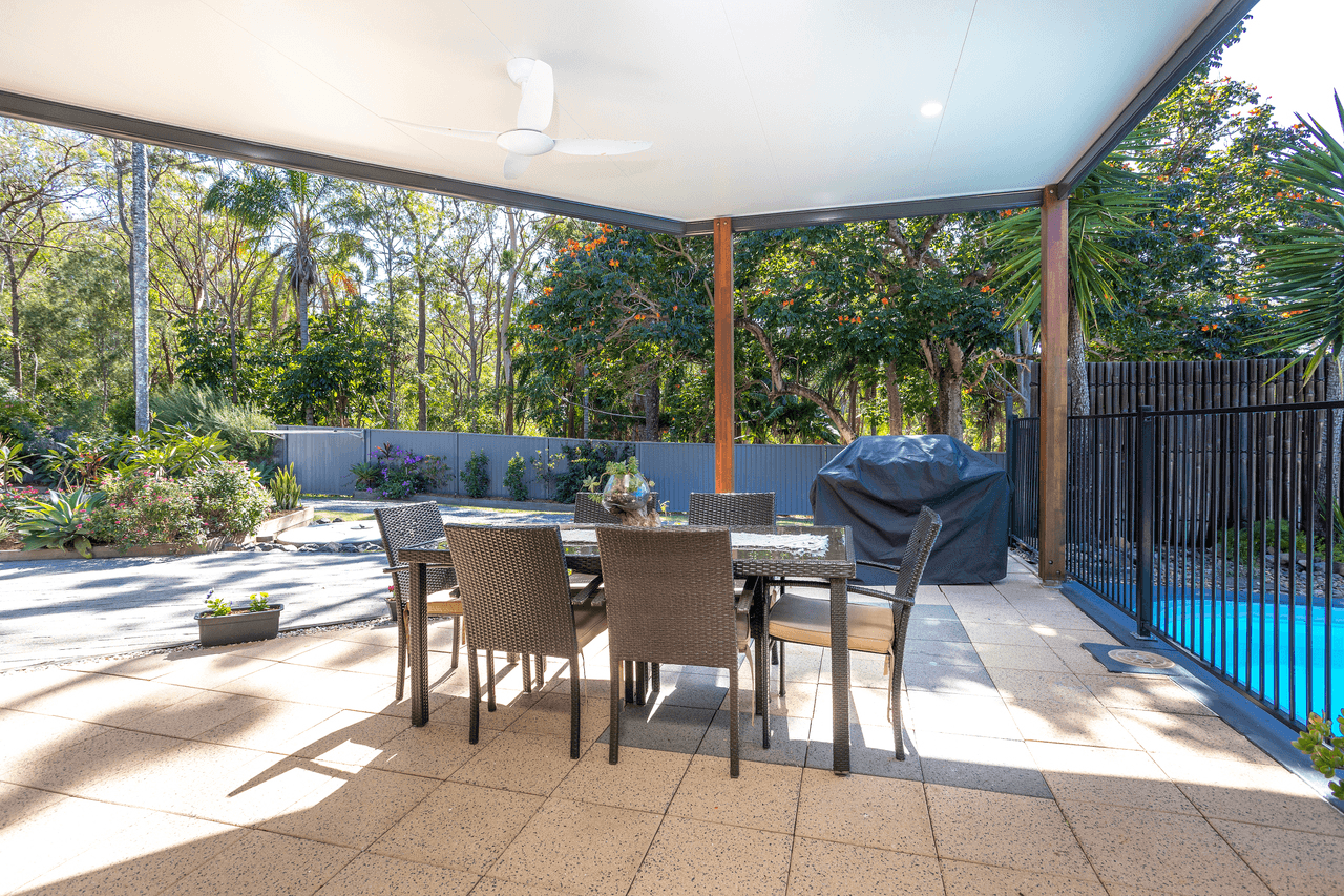 1/4 Carrama Court, MUDGEERABA, QLD 4213