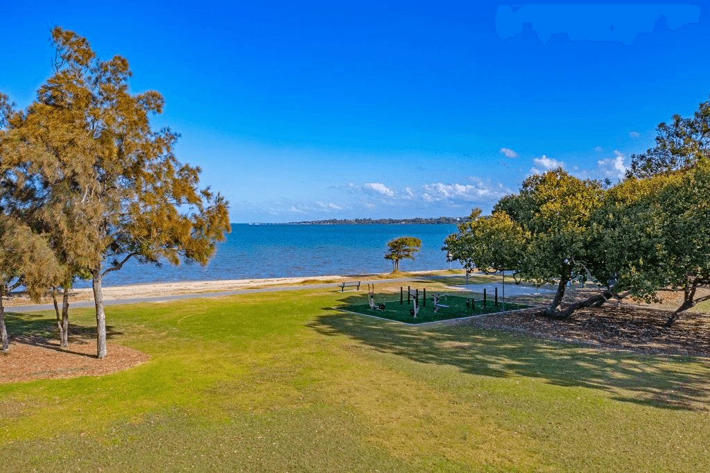 7 Point O'Halloran Road, Victoria Point, QLD 4165