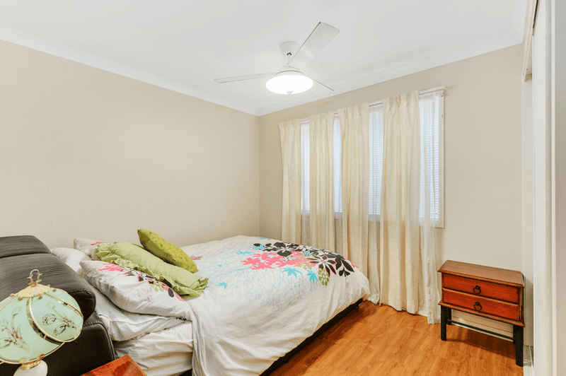 1 Rowena Court, BORONIA HEIGHTS, QLD 4124