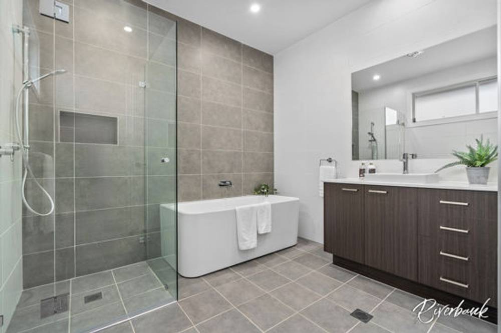 29 Murragauan Street, PEMULWUY, NSW 2145