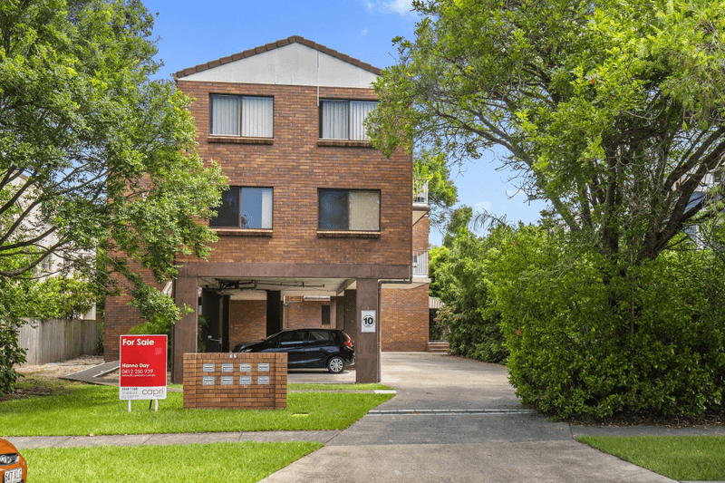 6/12 Baker Avenue, LABRADOR, QLD 4215