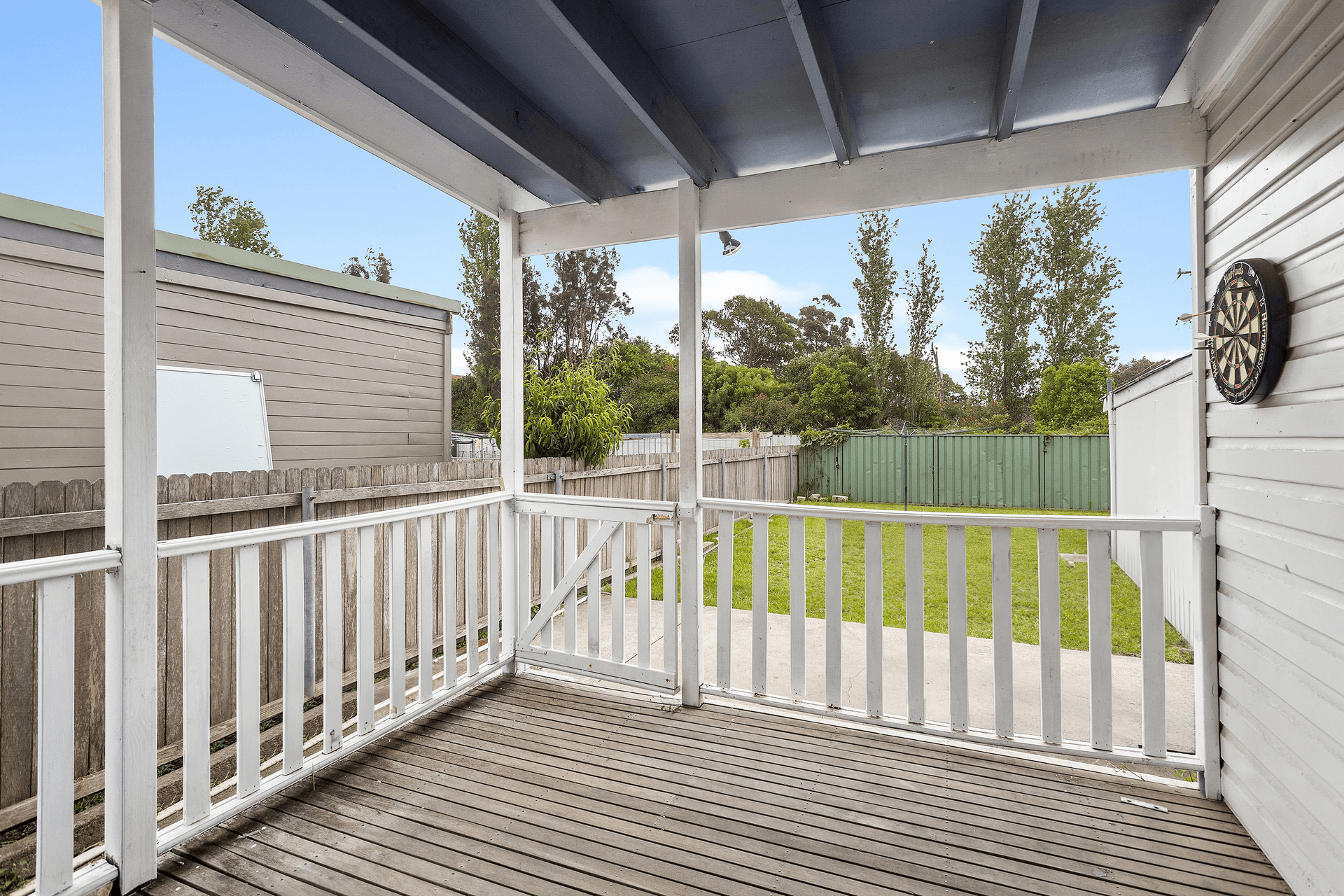 18 Ajax Avenue, North Wollongong, NSW 2500