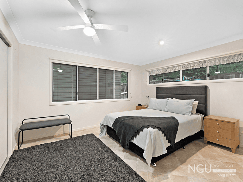 5 Wirriboot Court, Karana Downs, QLD 4306